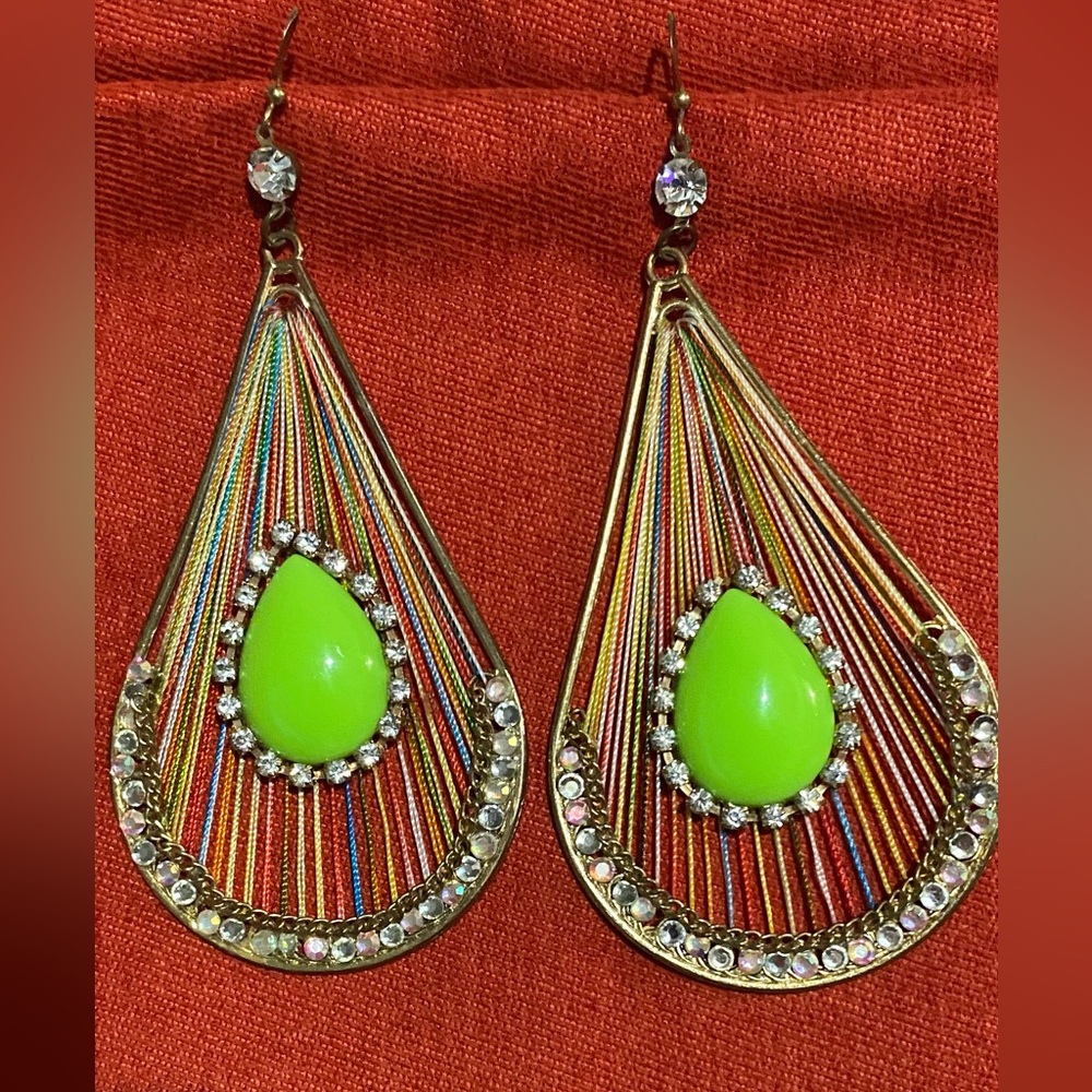 Elegant Multicolor Teardrop Earrings with Green Accent